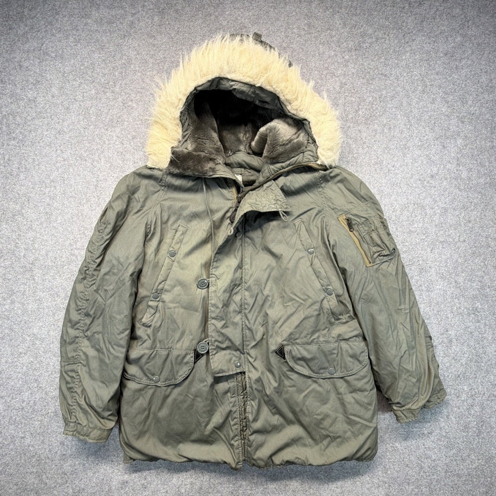 Vintage 1980 US Military N-3B Extreme Cold Weather Parka Medium Lancer MIL-P-627